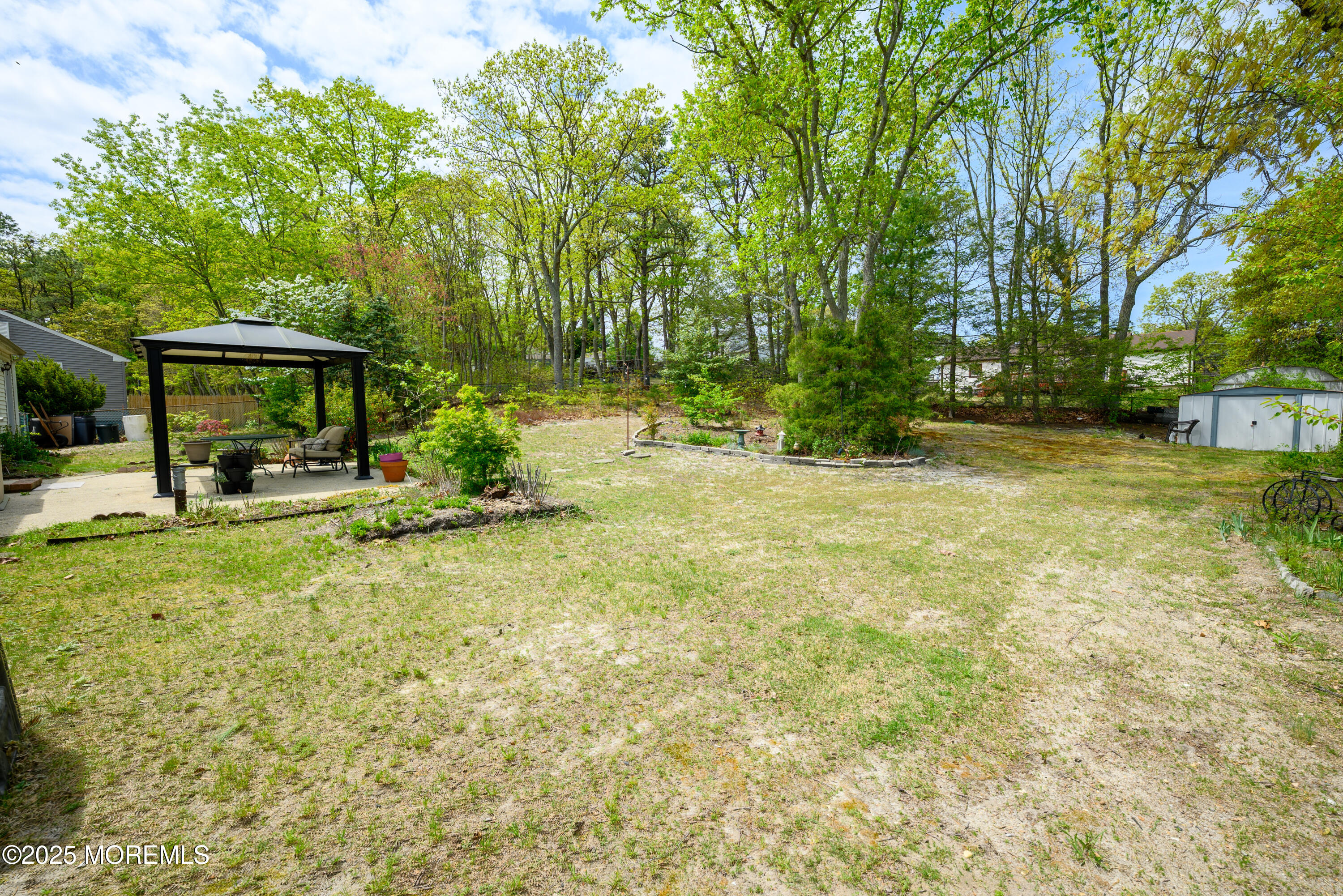 5 Darien Circle, Howell, New Jersey image 33