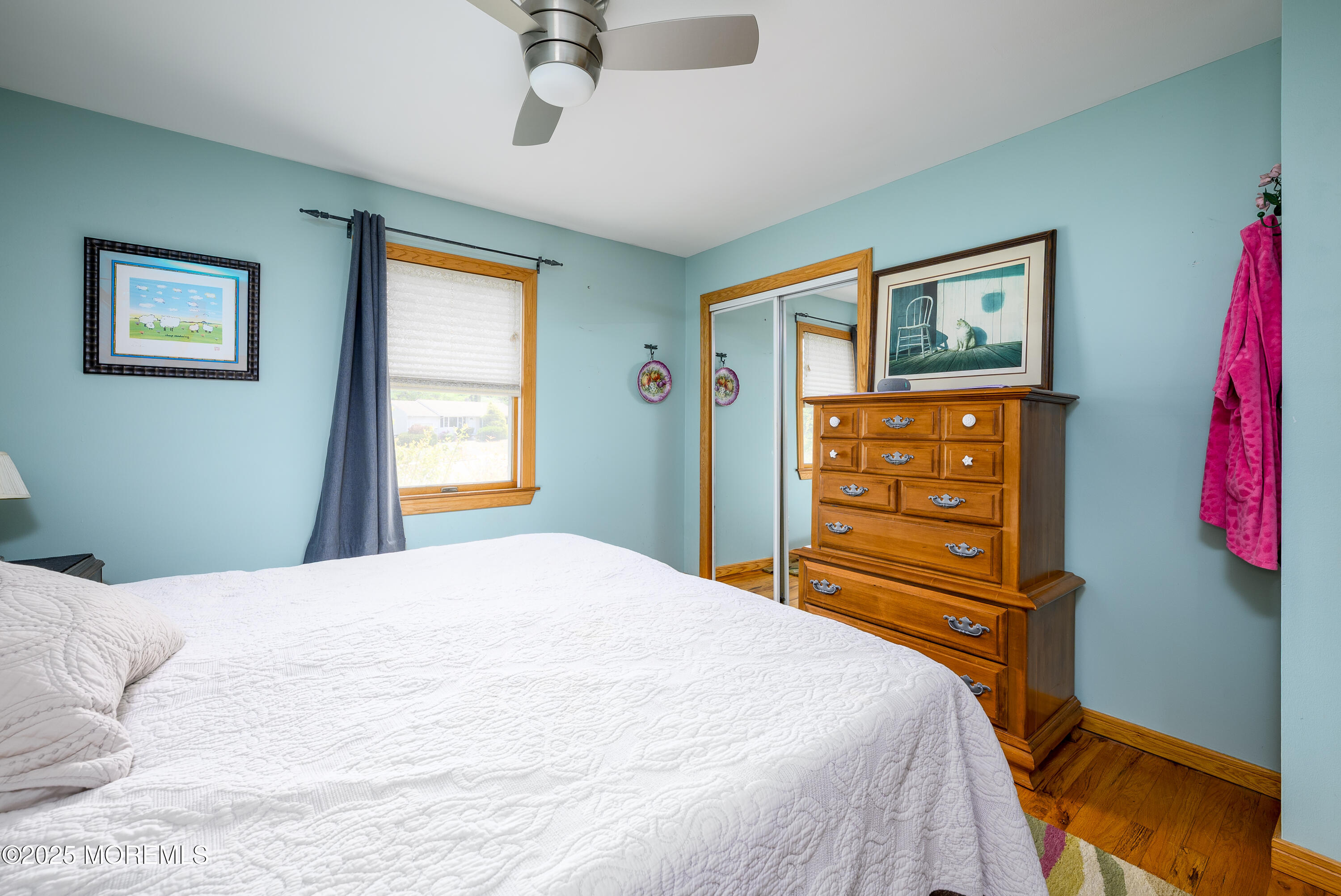 5 Darien Circle, Howell, New Jersey image 16