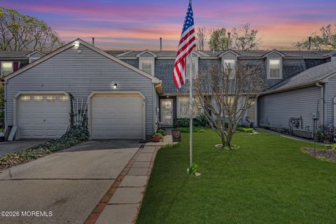 Photo of 7 River Bank Drive, Roebling, NJ 08554 (MLS # 22610538)