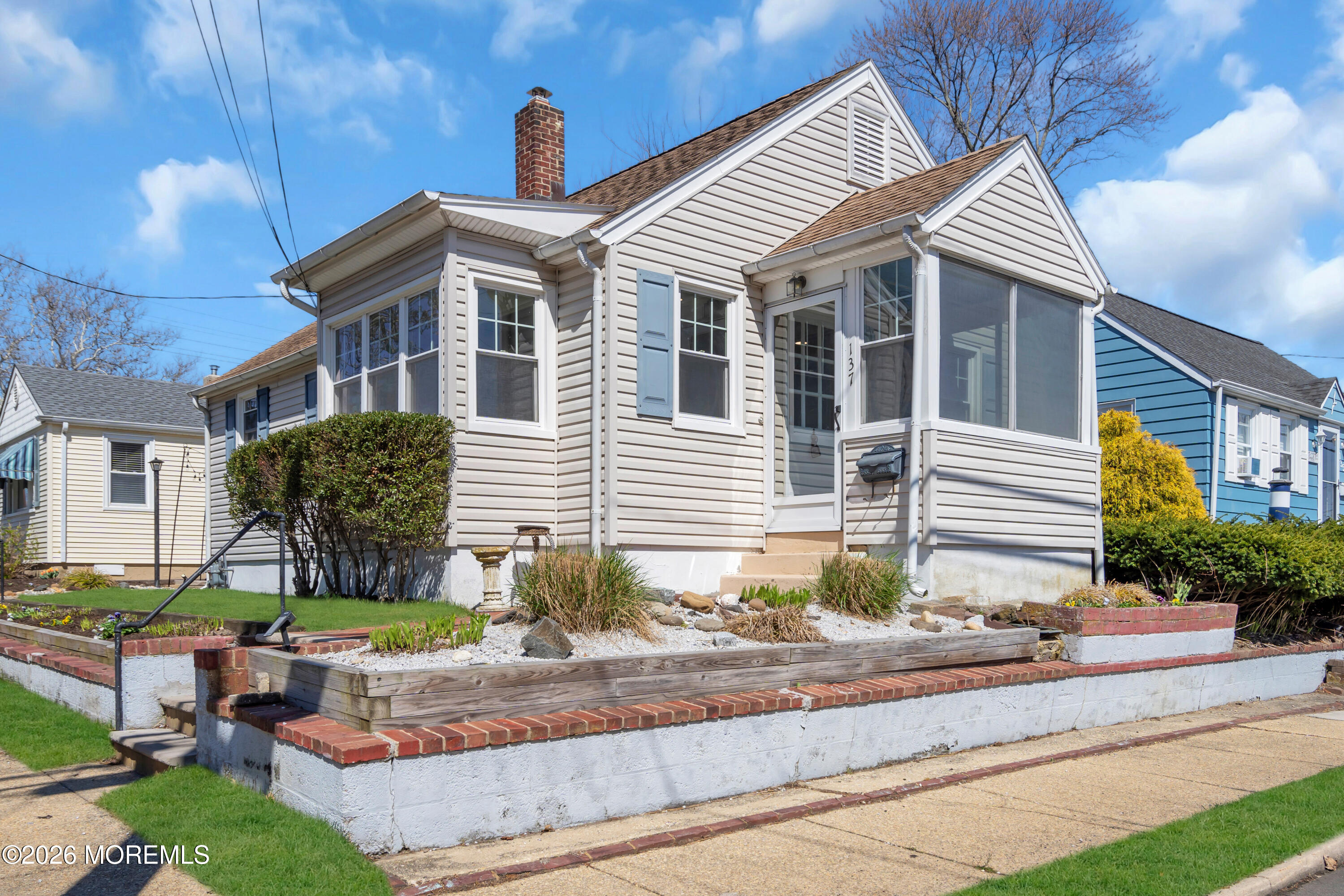 137 Inskip Avenue