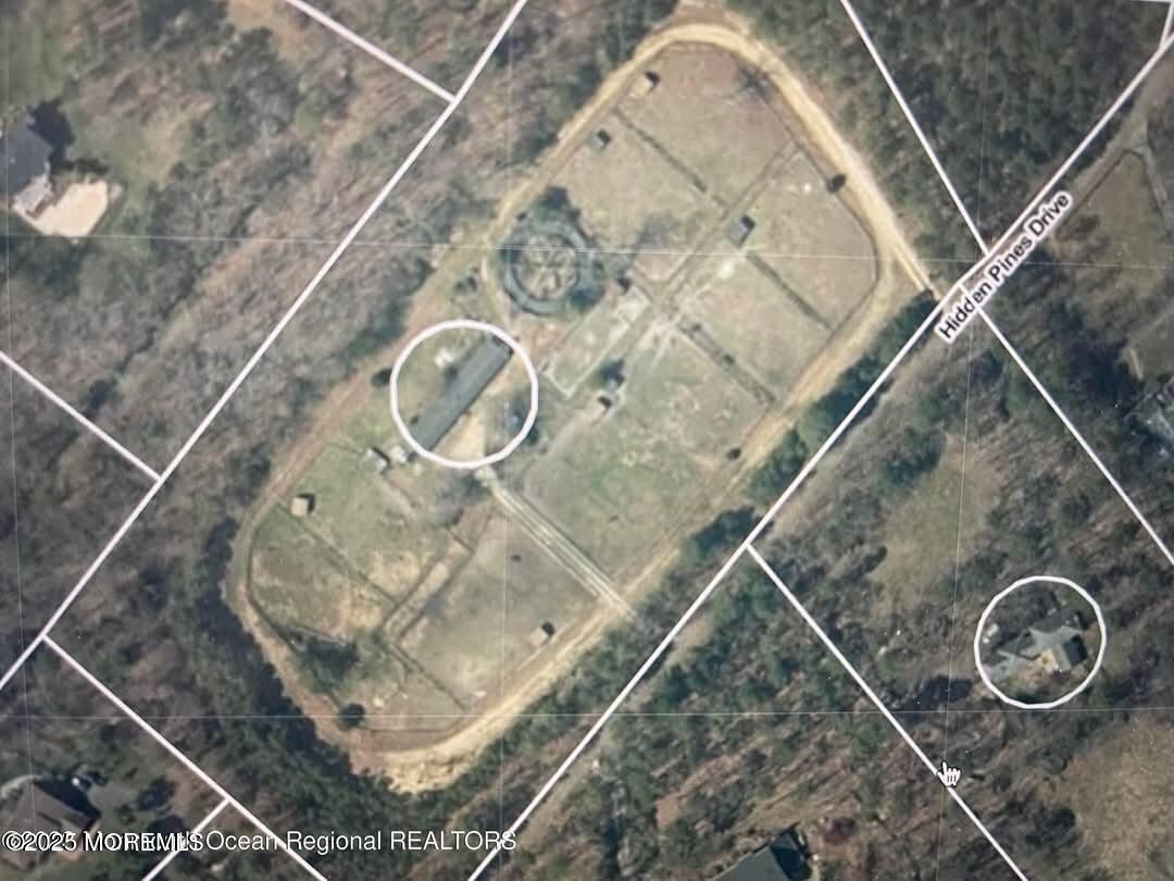 16 Hidden Pines Drive