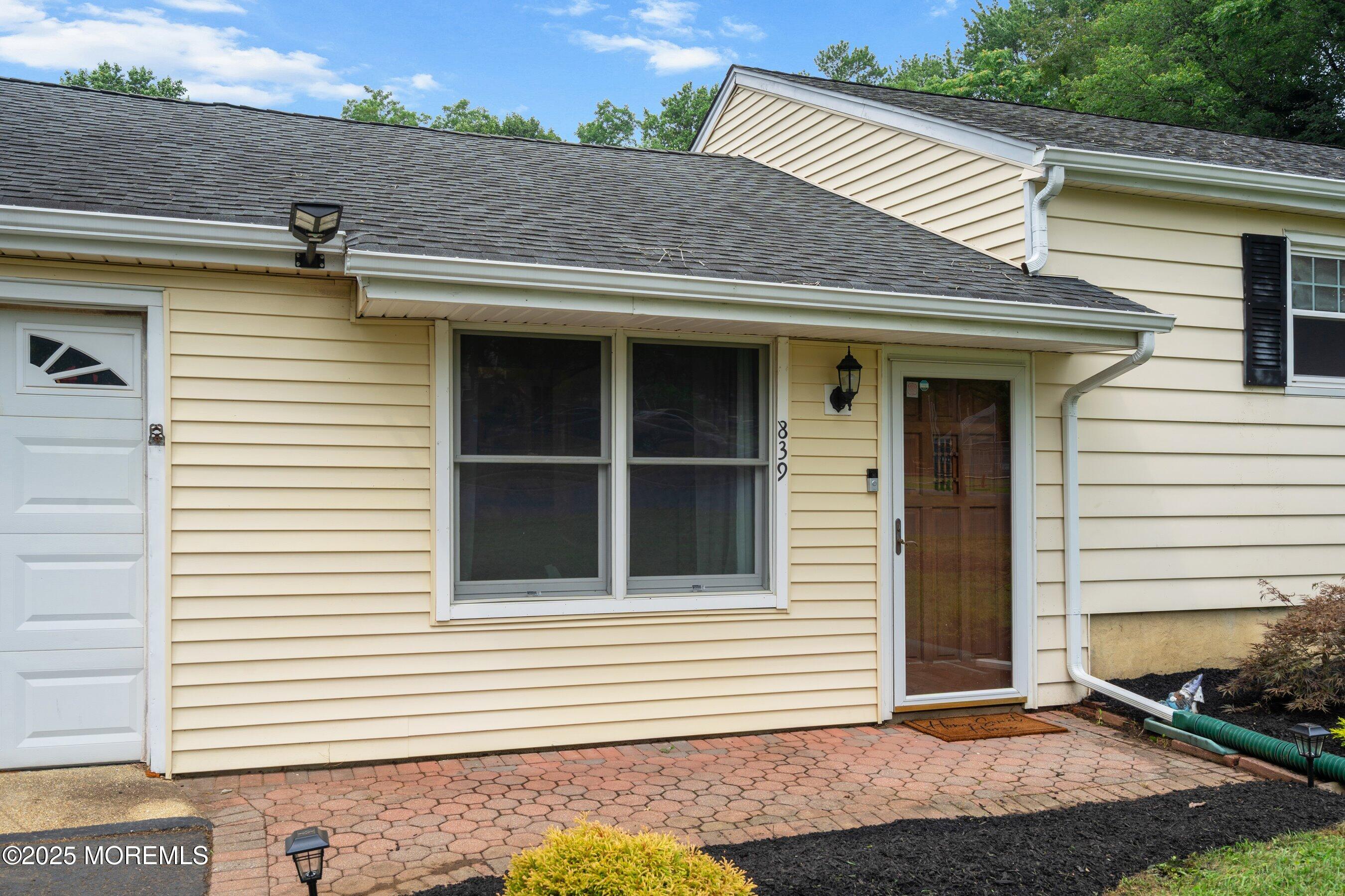 839 Arthur Drive
