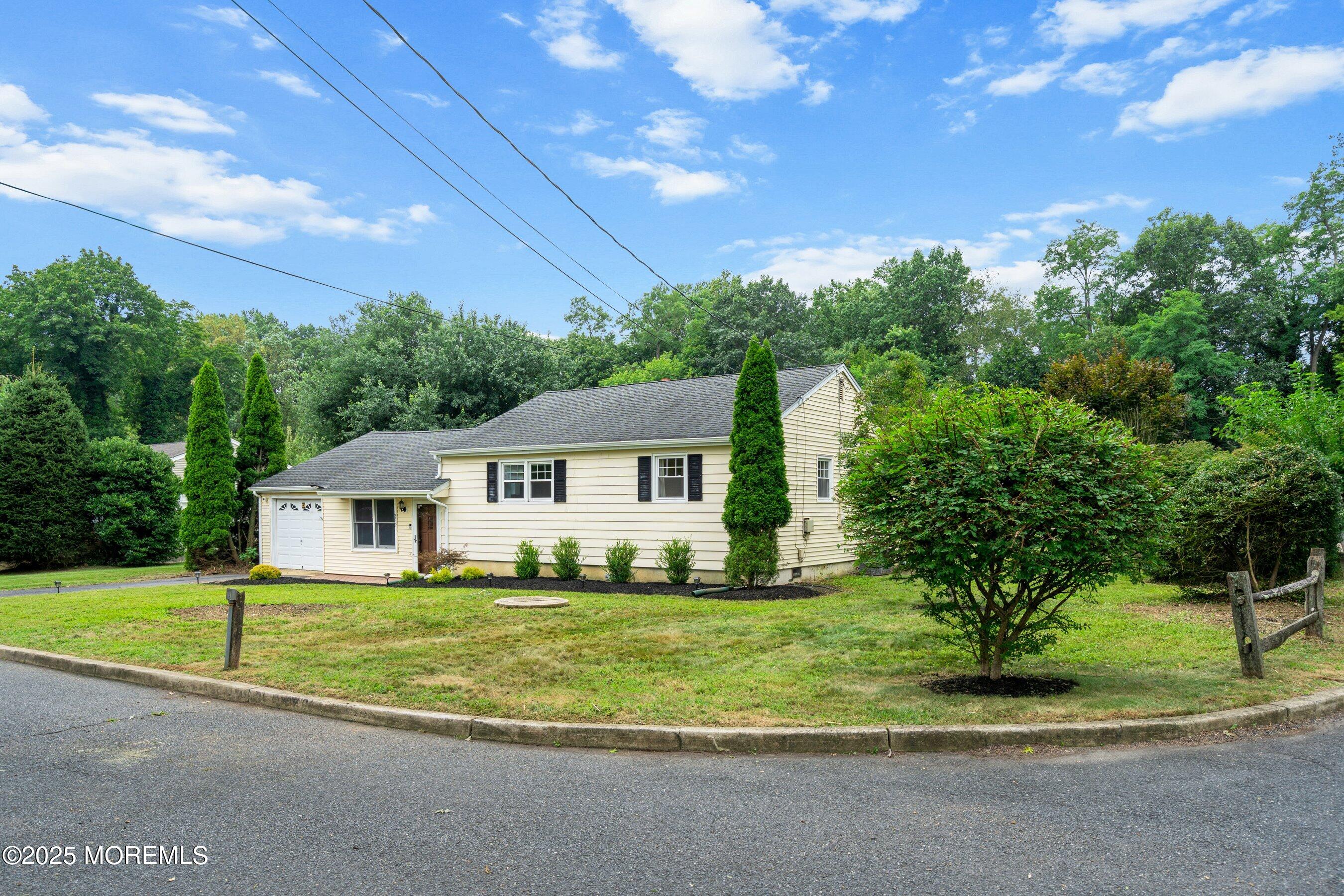 839 Arthur Drive