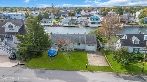 64 Harbor Inn Road, Bayville, NJ 08721 - #: 22532039