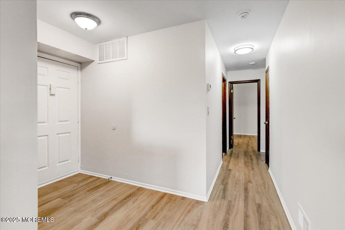 512 Wellington Place, Matawan, New Jersey image 5