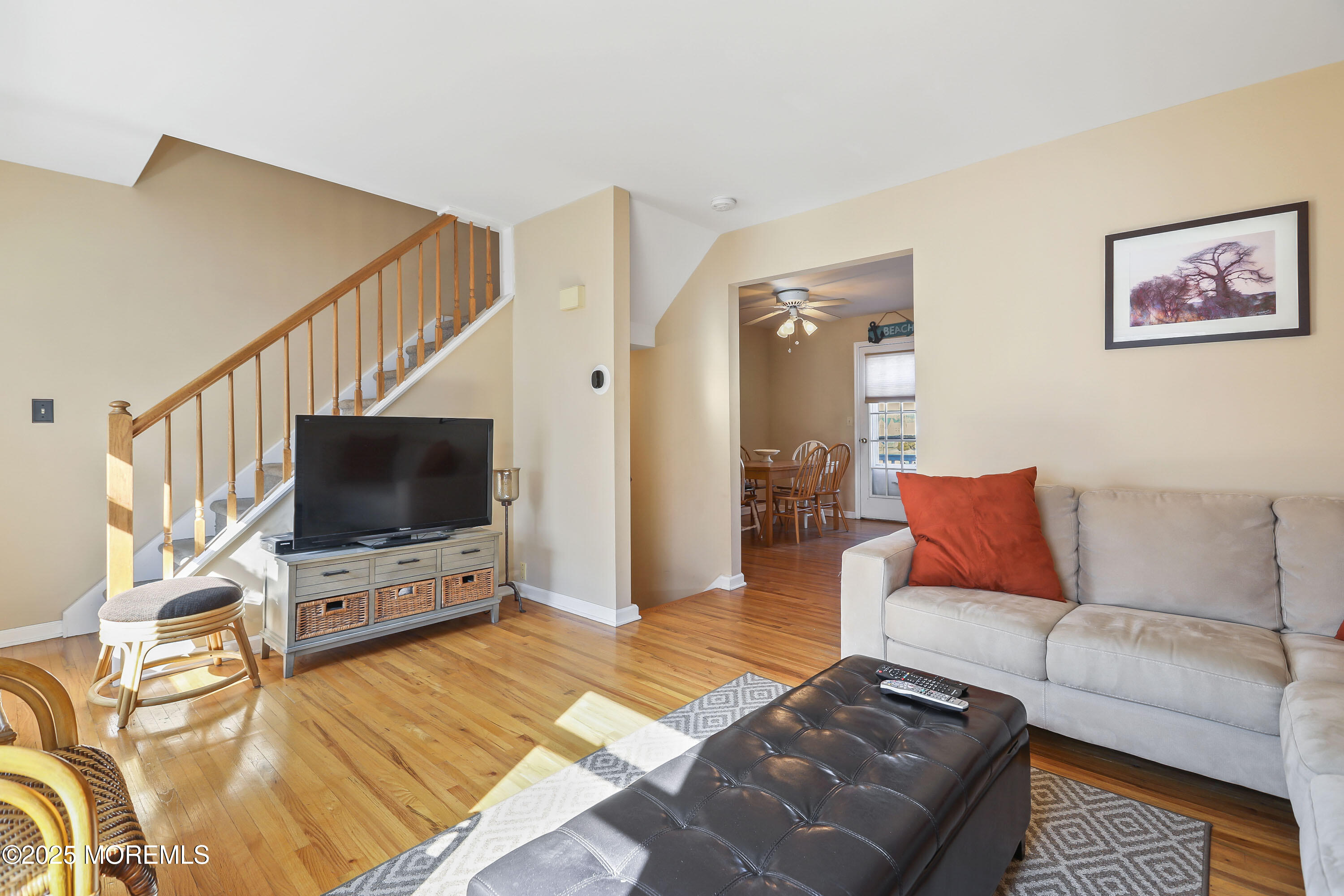 1001 Central Avenue 5