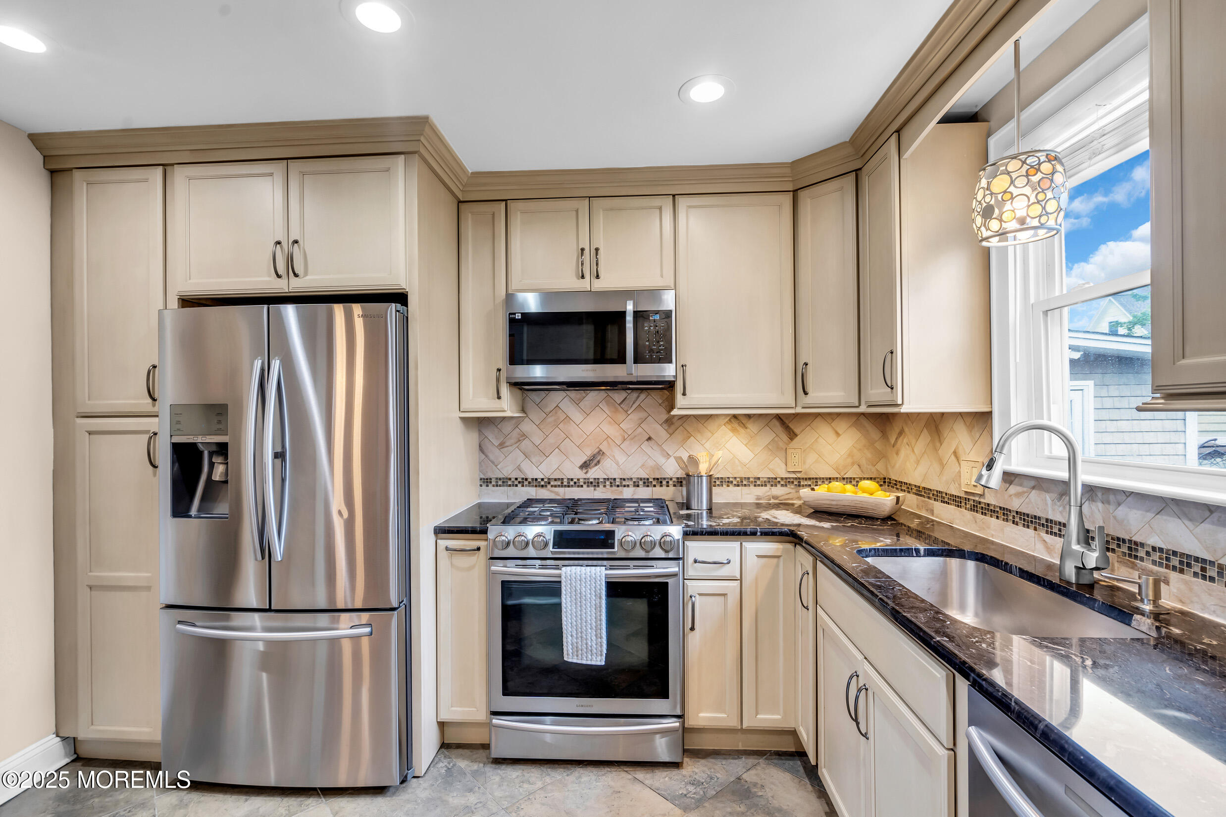 23 Stein Avenue, Wallington, New Jersey image 22