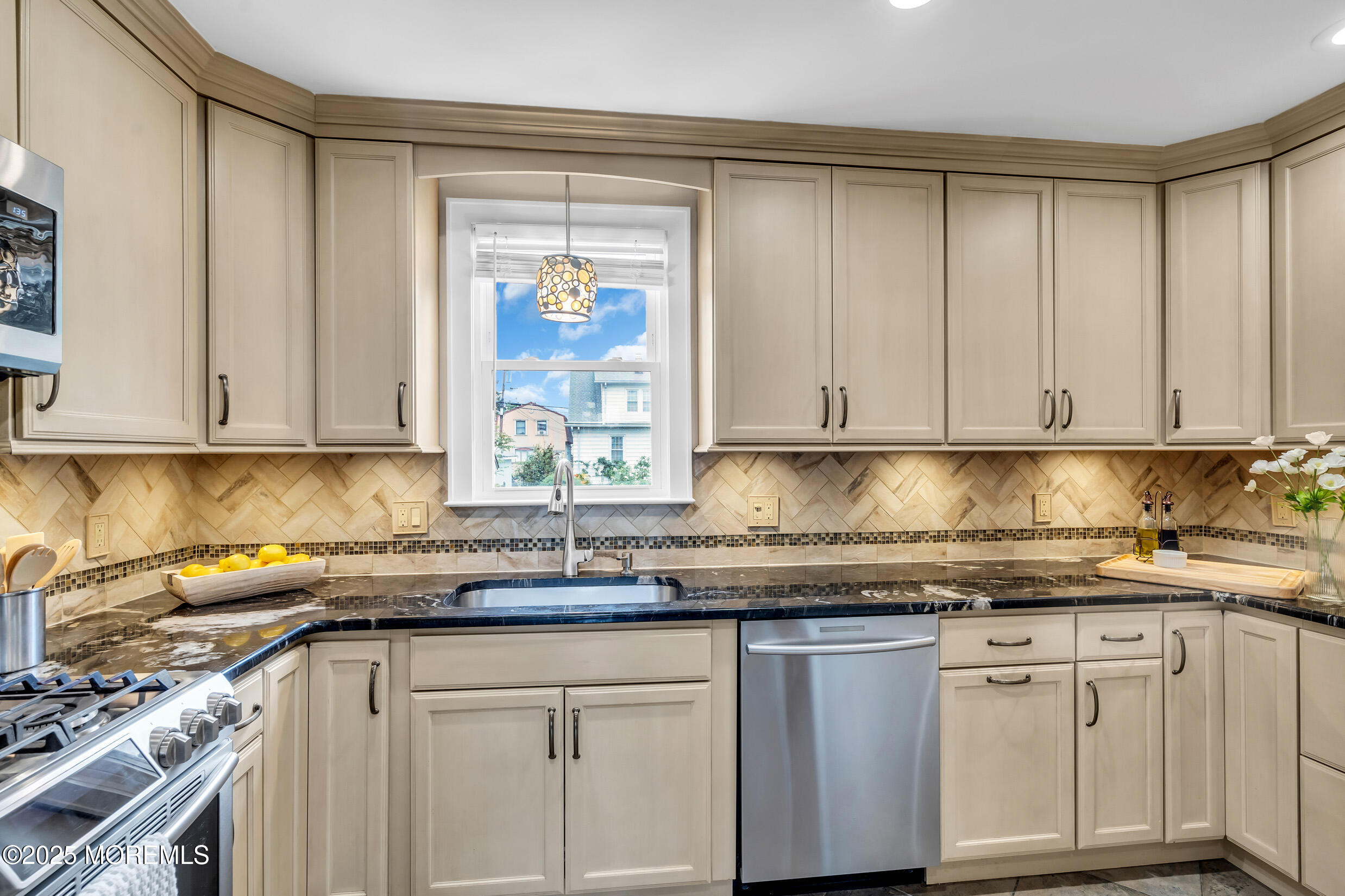 23 Stein Avenue, Wallington, New Jersey image 21