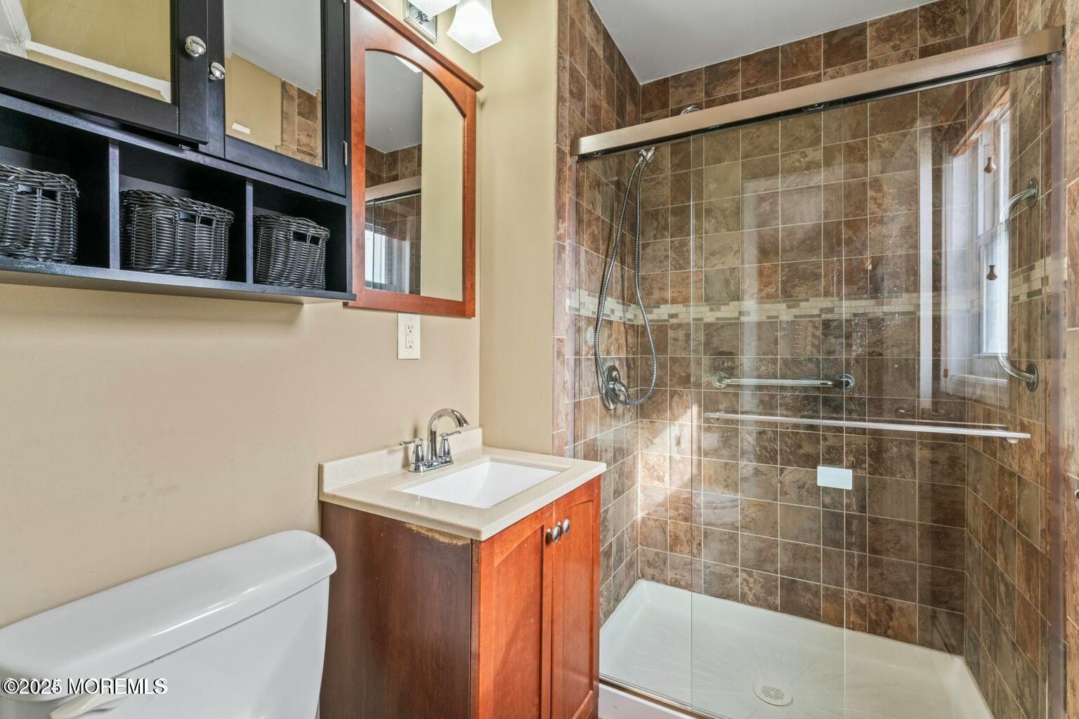 194 Bonaire Drive, Toms River, New Jersey image 21
