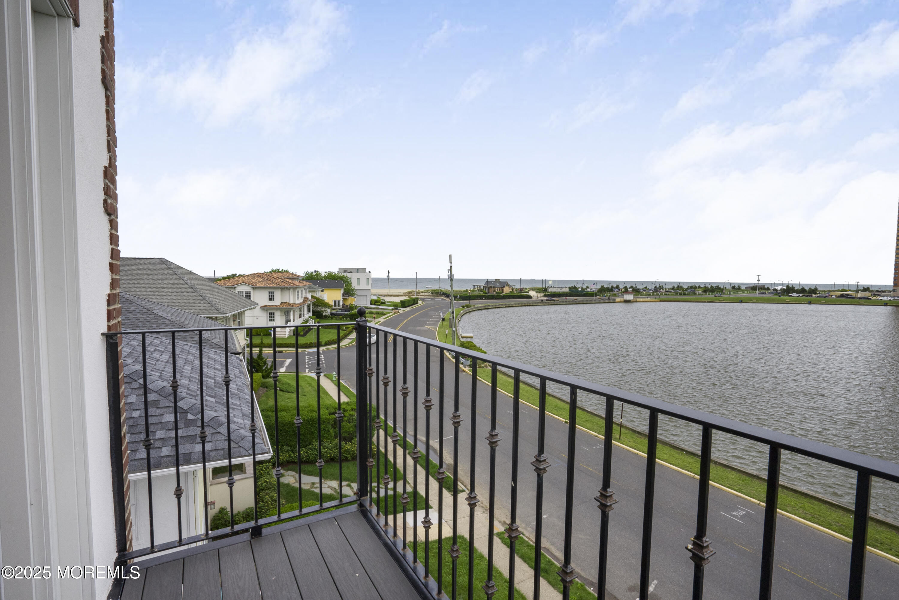 205 Edgemont Drive 3