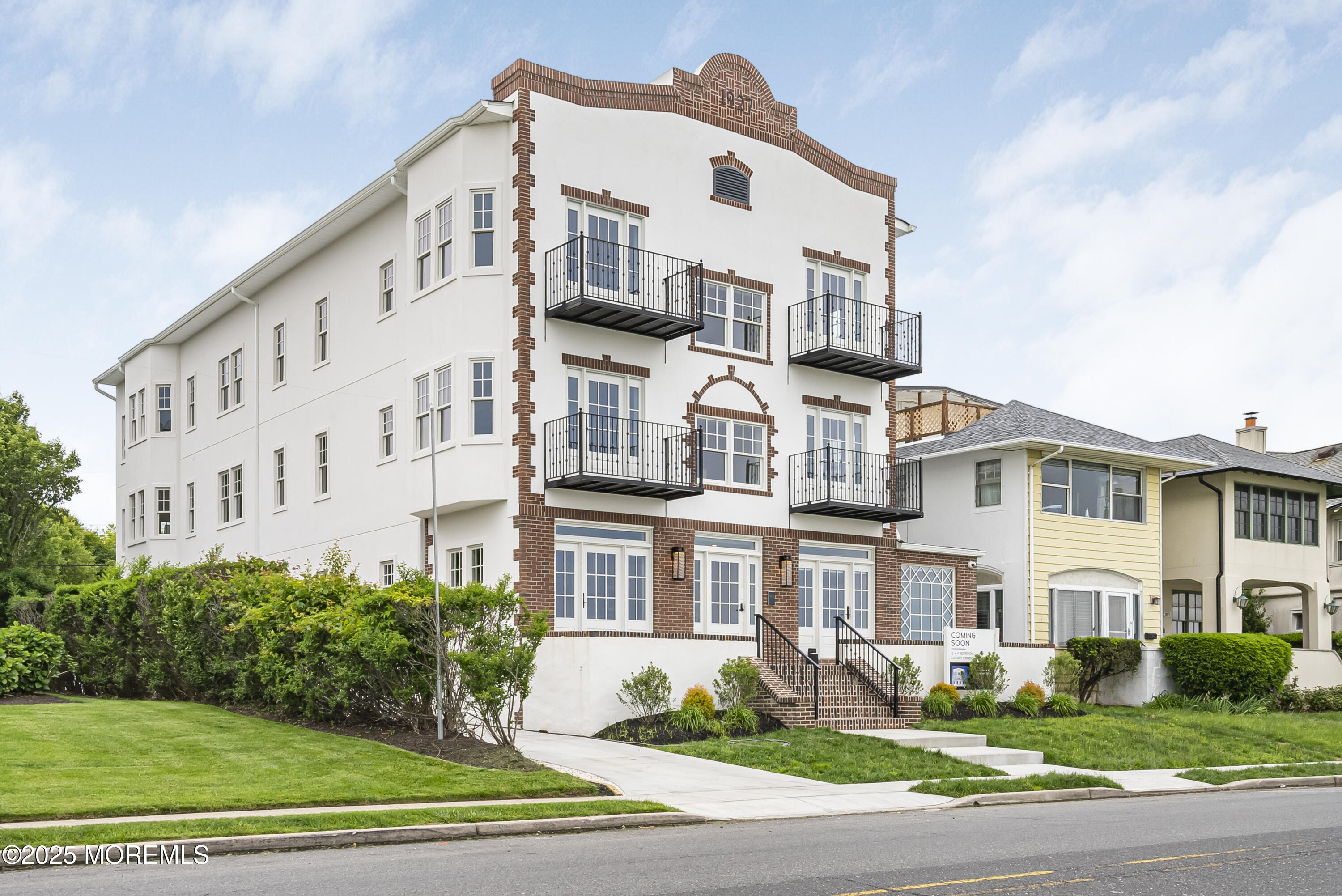 205 Edgemont Drive 3