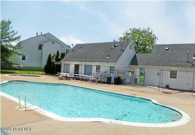 372 Oak Knoll Drive, Manalapan, New Jersey image 48