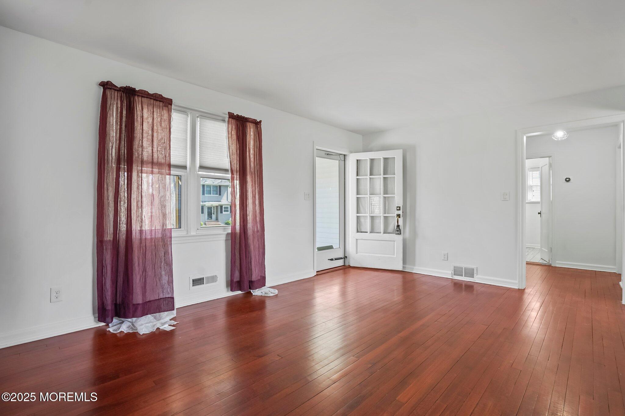 230 Highland Drive, Milltown, New Jersey image 8