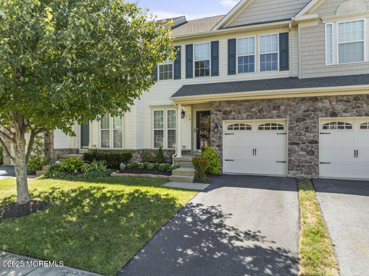 12 Coral Place
