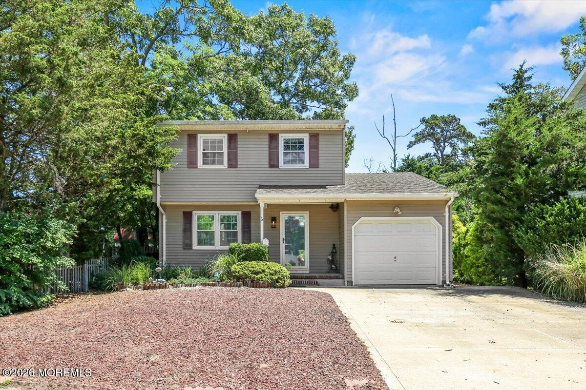 5 Morey Lane