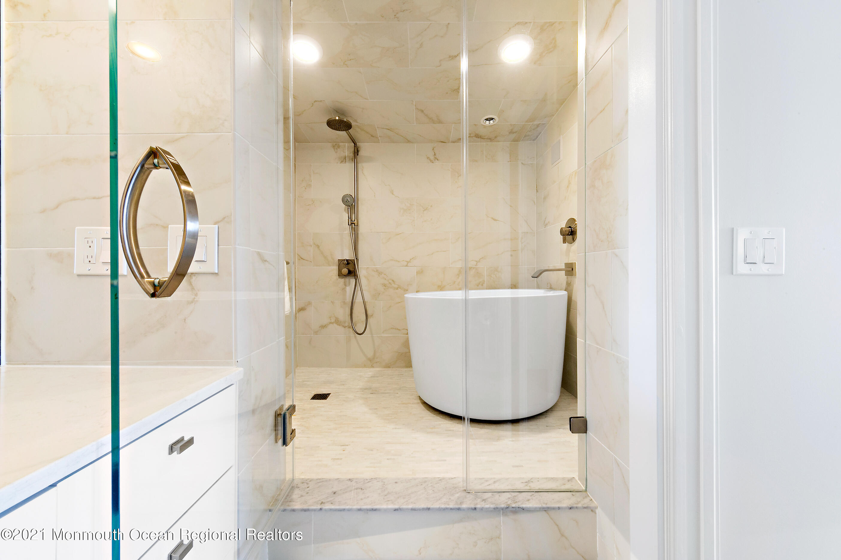 55 Ocean Avenue #12B, Monmouth Beach, New Jersey image 23