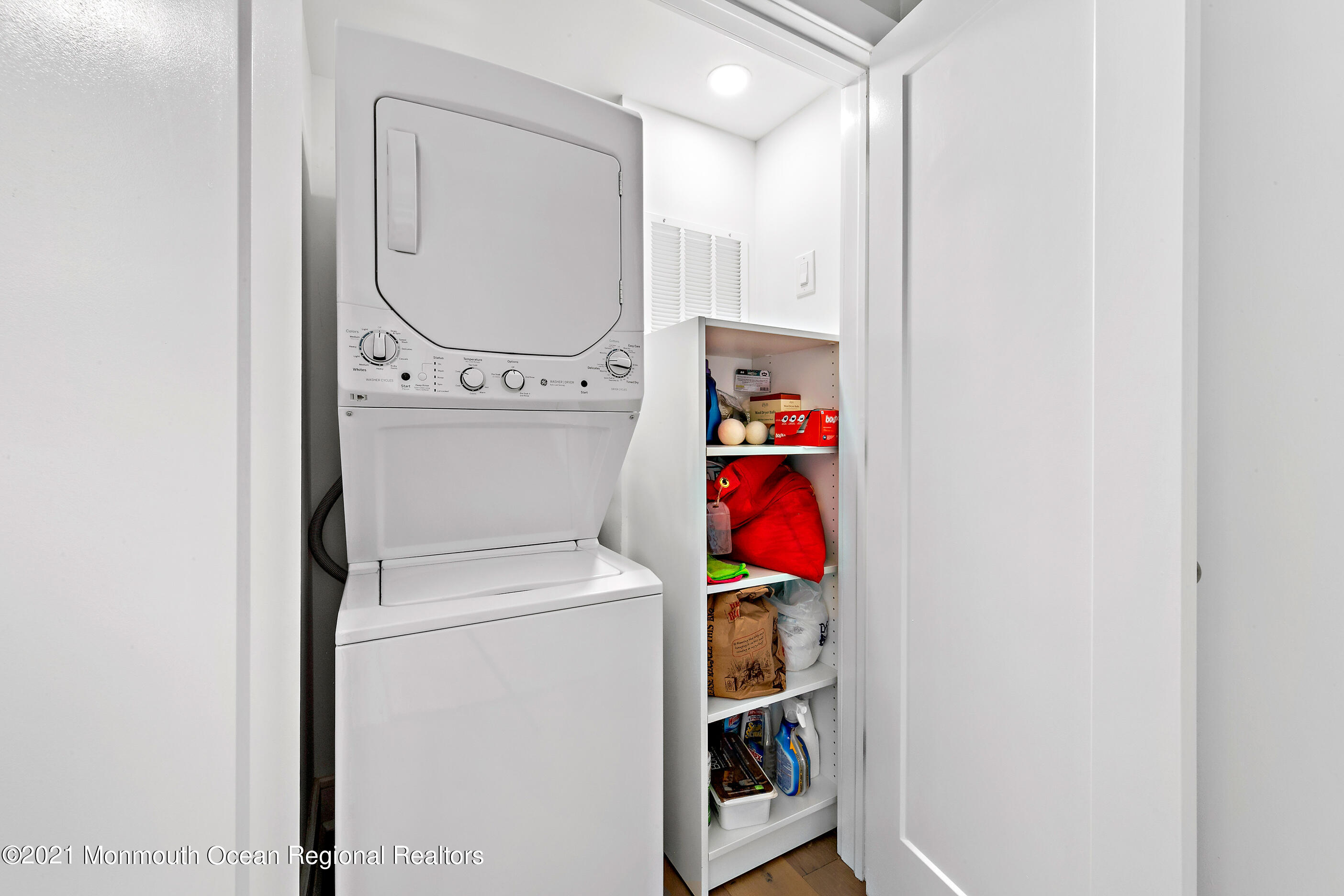55 Ocean Avenue #12B, Monmouth Beach, New Jersey image 29