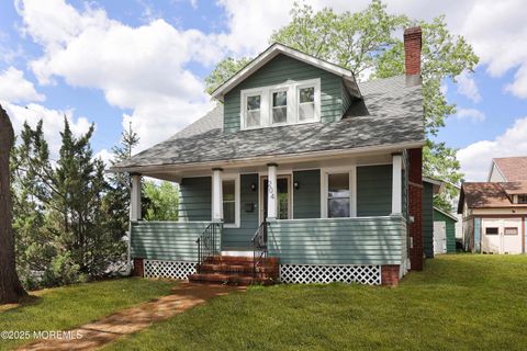 204 Luppatatong Avenue Keyport NJ 07735