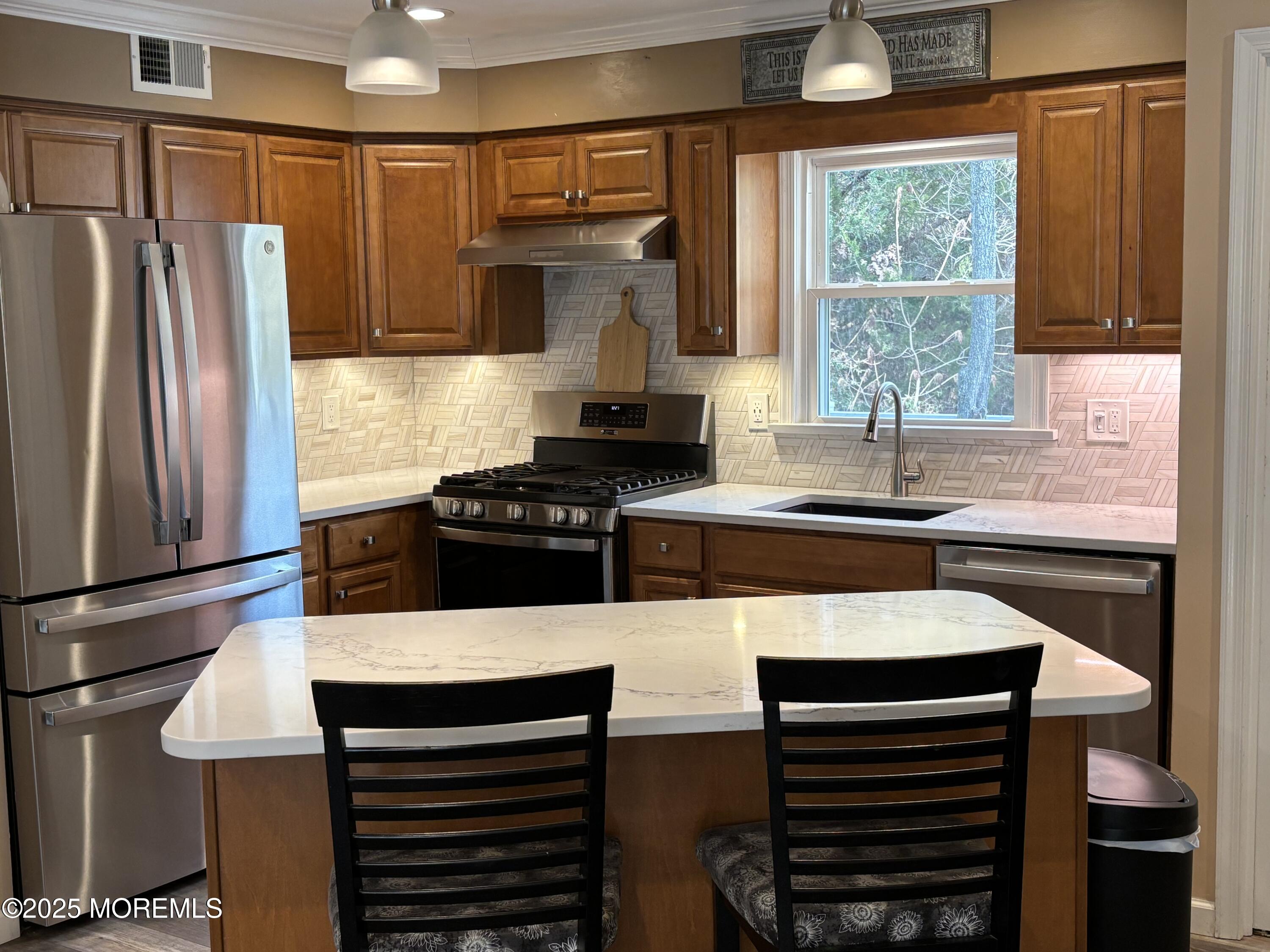 56 Turnberry Circle #138, Toms River, New Jersey image 11