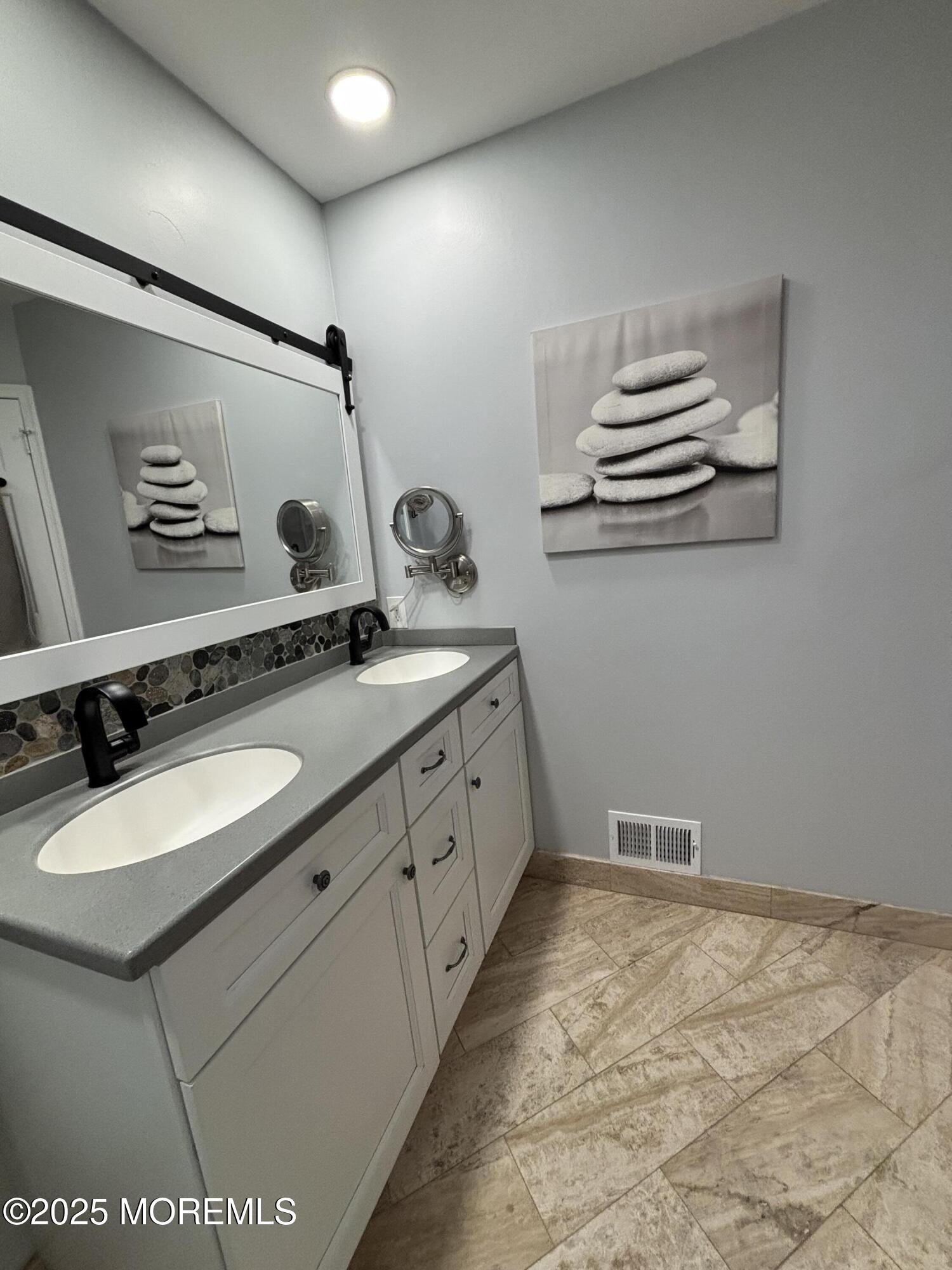 56 Turnberry Circle #138, Toms River, New Jersey image 8