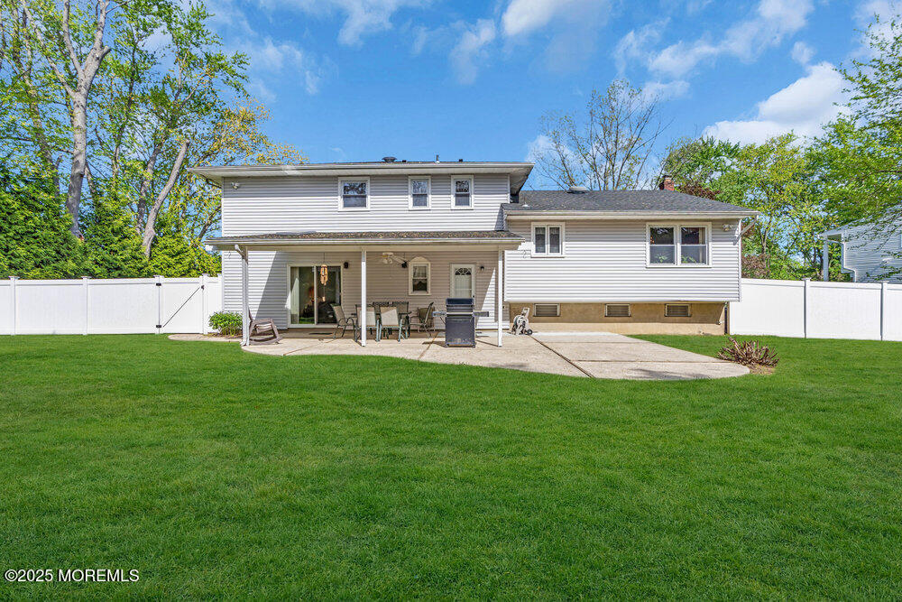 2 Doral Court, Manalapan, New Jersey image 32