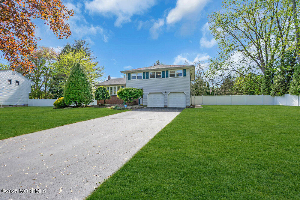 2 Doral Court, Manalapan, New Jersey image 4