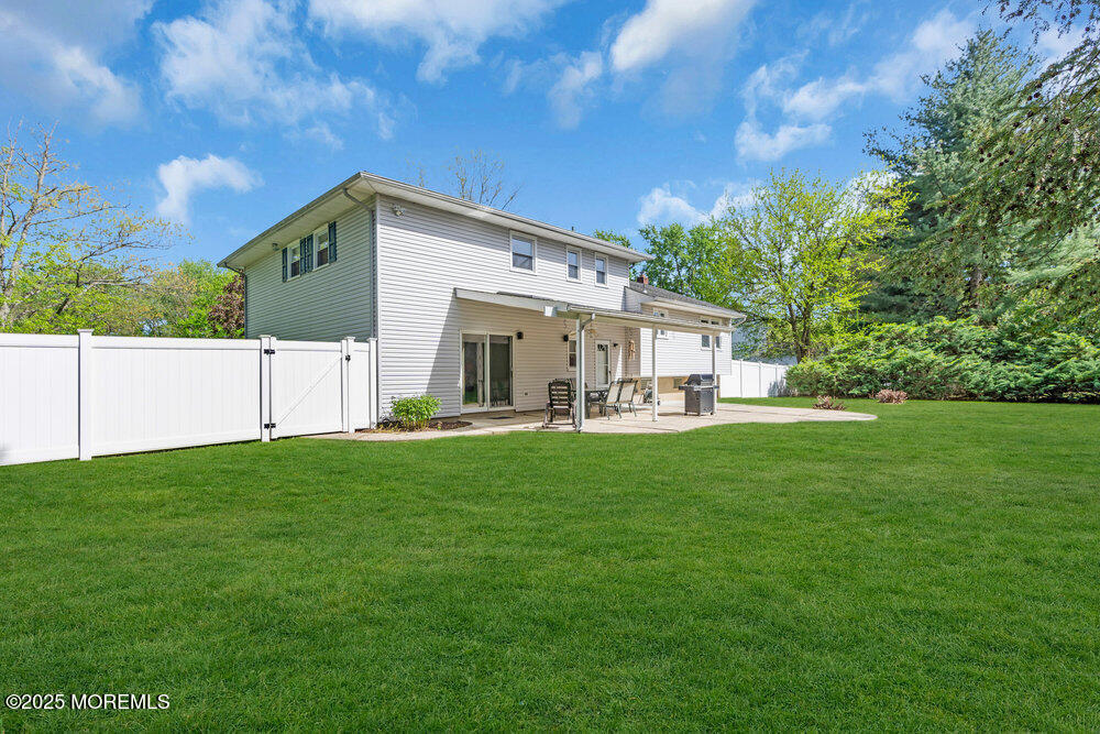 2 Doral Court, Manalapan, New Jersey image 34