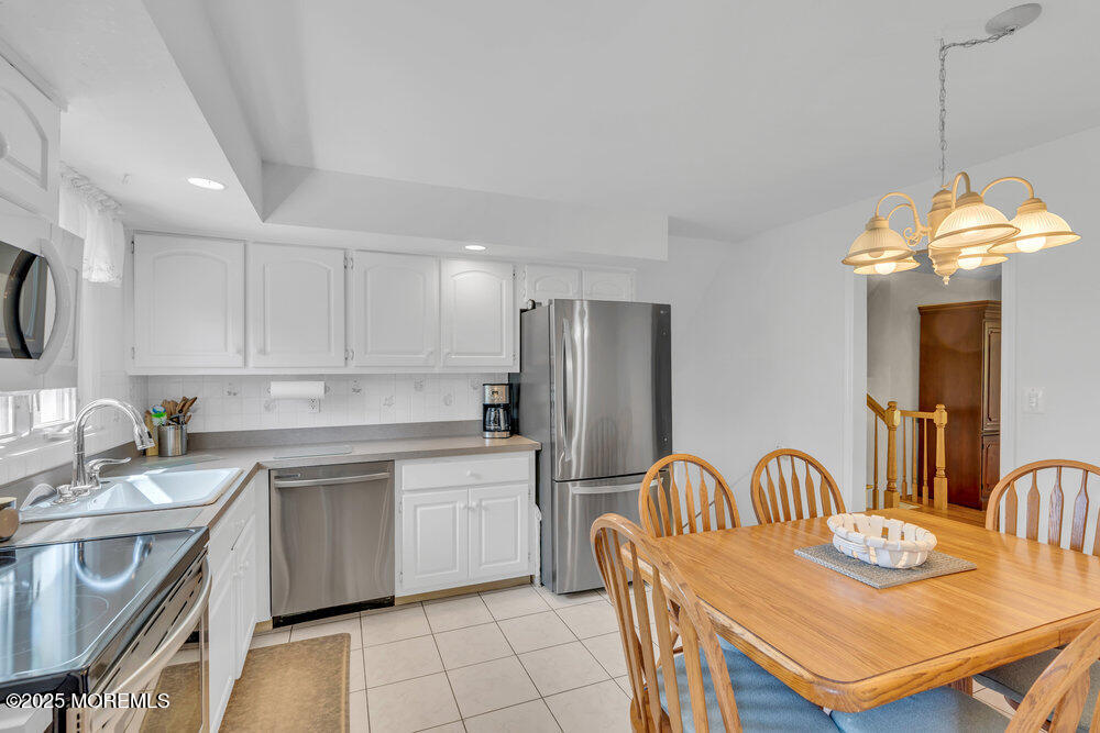 2 Doral Court, Manalapan, New Jersey image 20