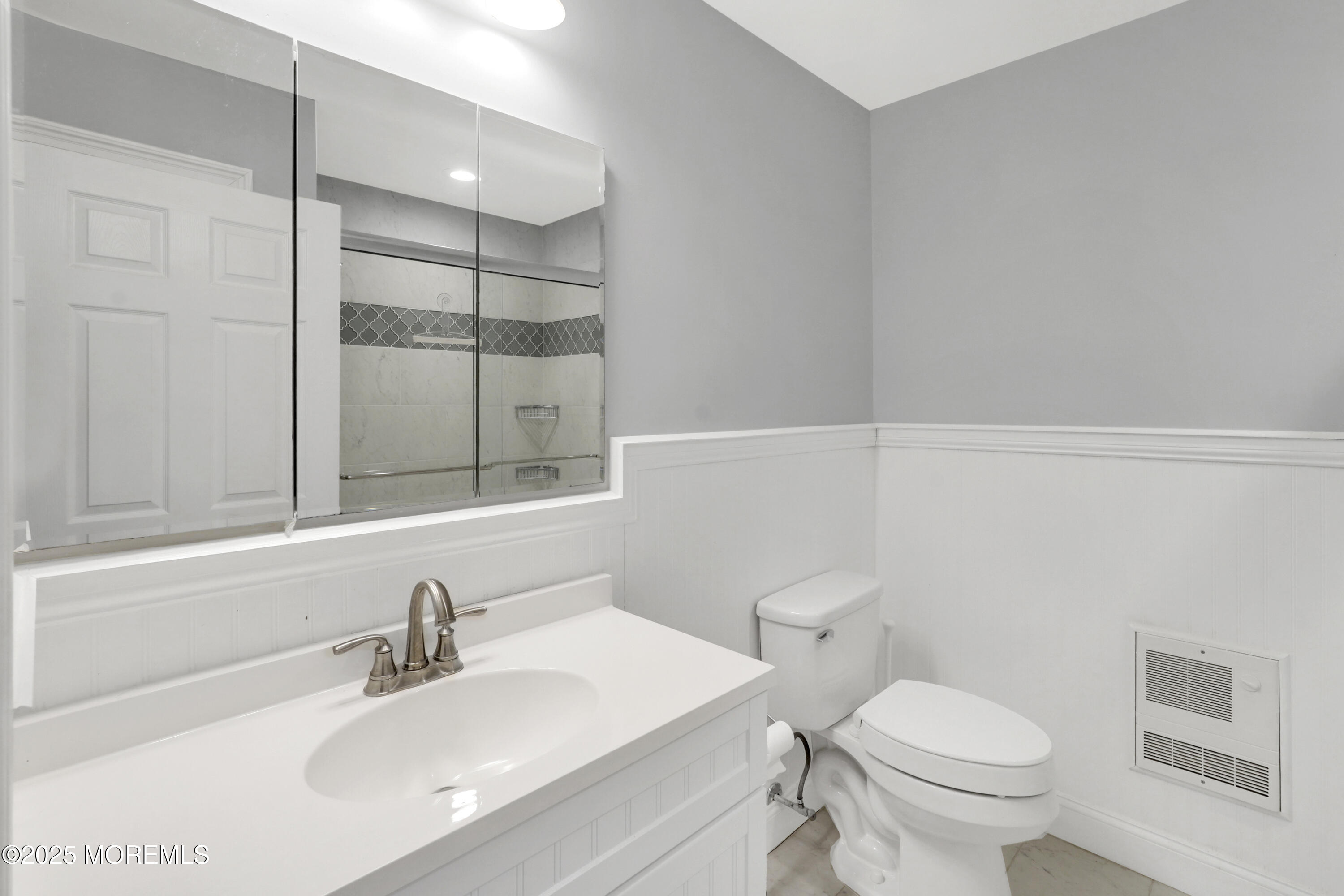 122C Muhlen Platz #1000, Freehold, New Jersey image 16
