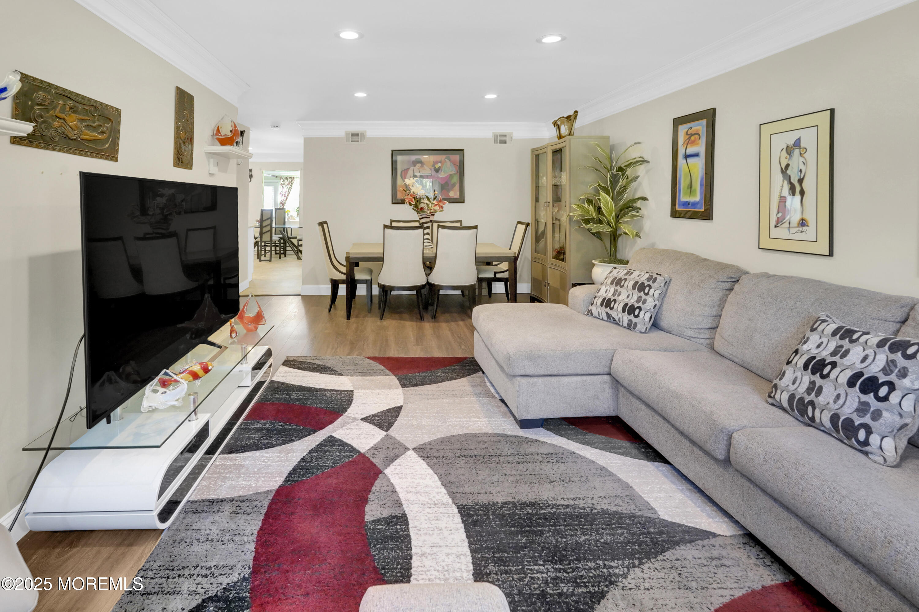 122C Muhlen Platz #1000, Freehold, New Jersey image 12