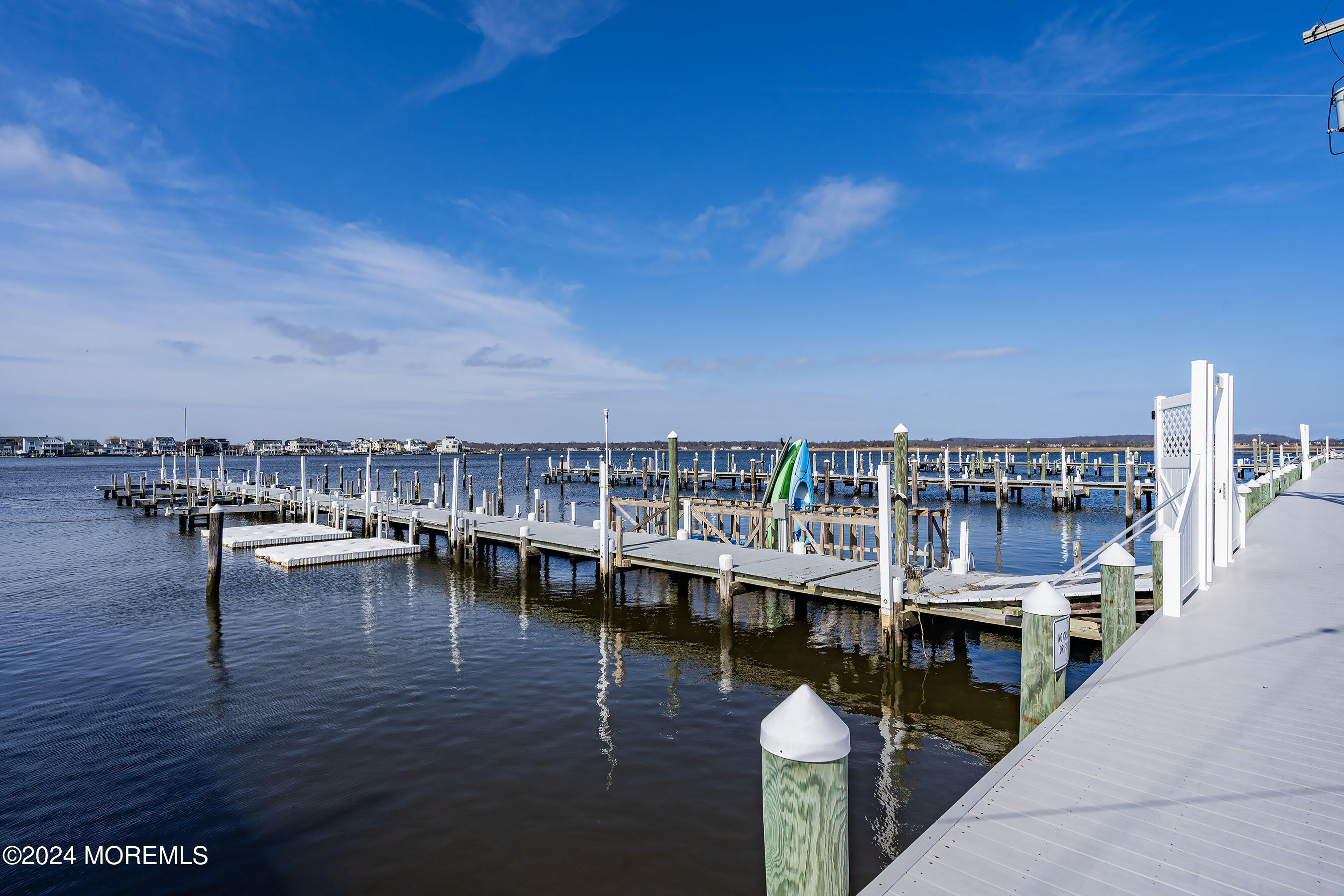 90 Wharfside Drive, Monmouth Beach, New Jersey image 22