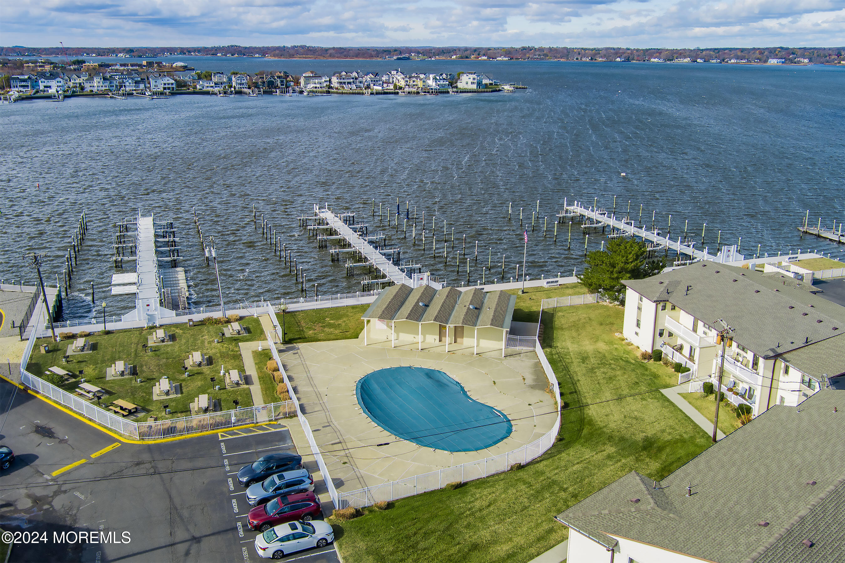 90 Wharfside Drive, Monmouth Beach, New Jersey image 25