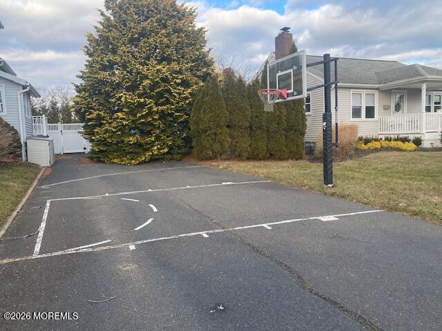 249 N Lincoln Avenue