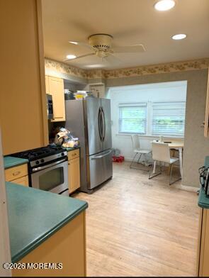 249 N Lincoln Avenue