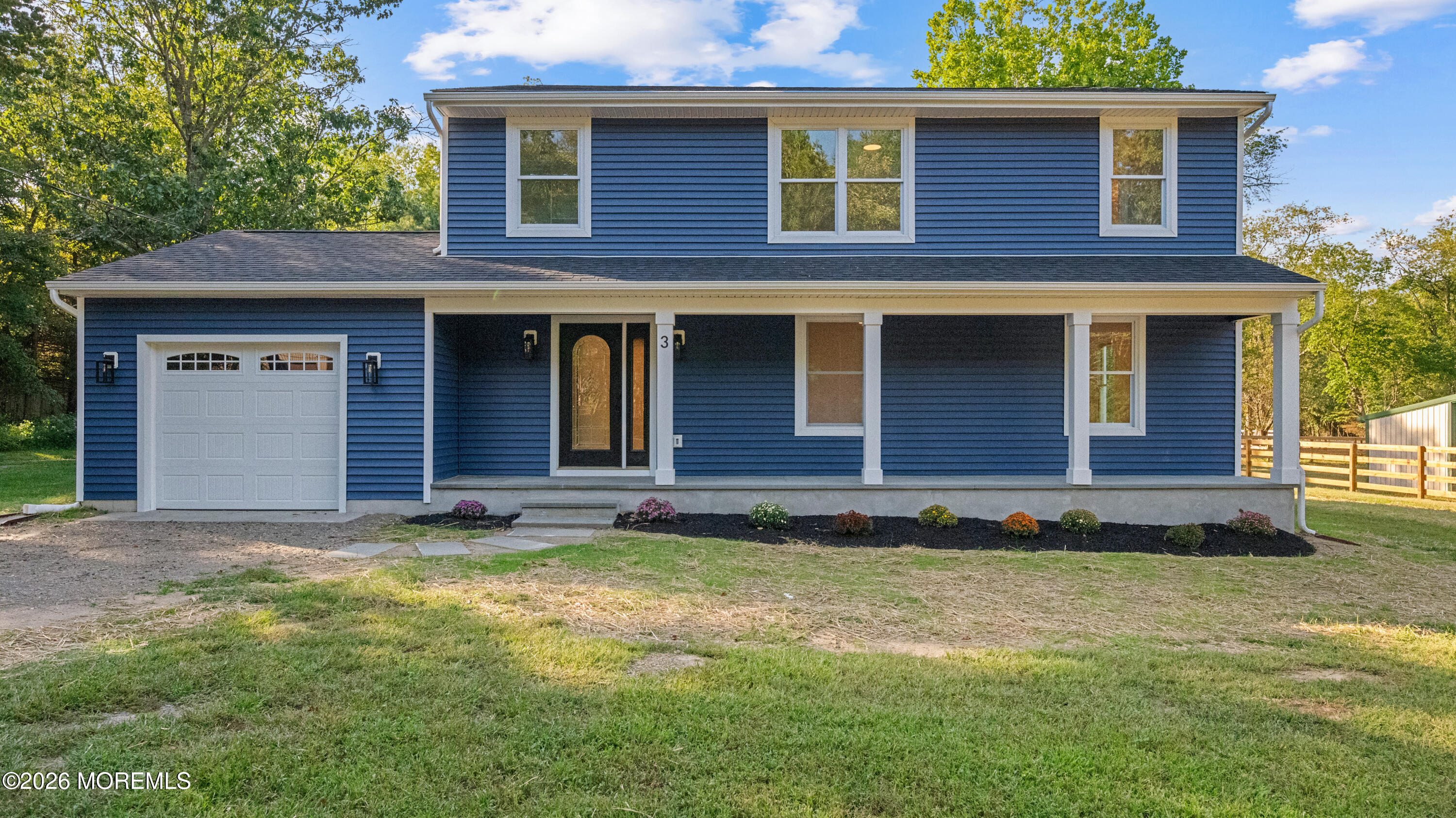3 E Caines Drive