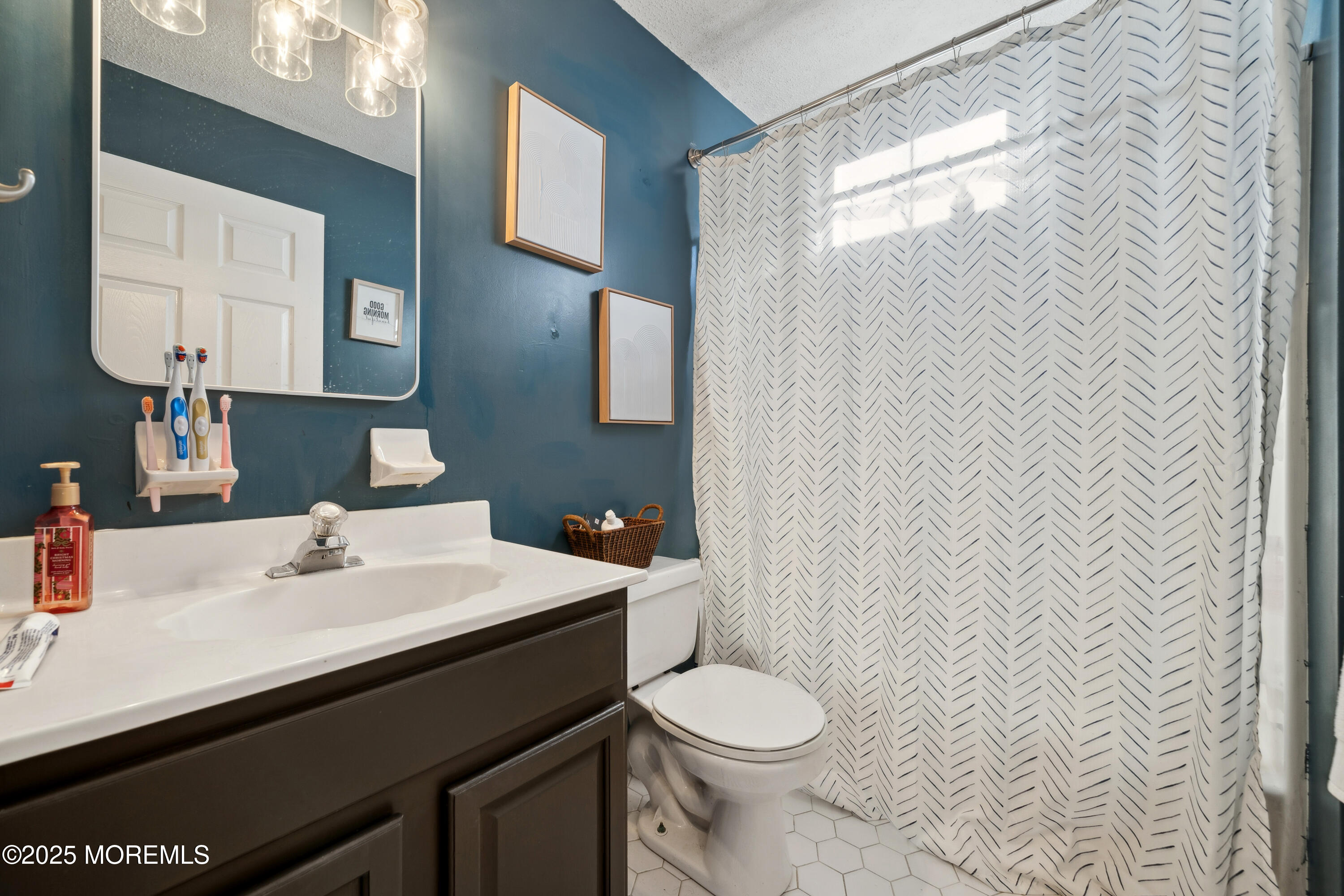 105 Hatch Lane, Manahawkin, New Jersey image 18