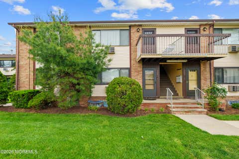 Condo For Sale - 735 Cricket Lane #735<br/> Middlesex County, Woodbridge, NJ 07095