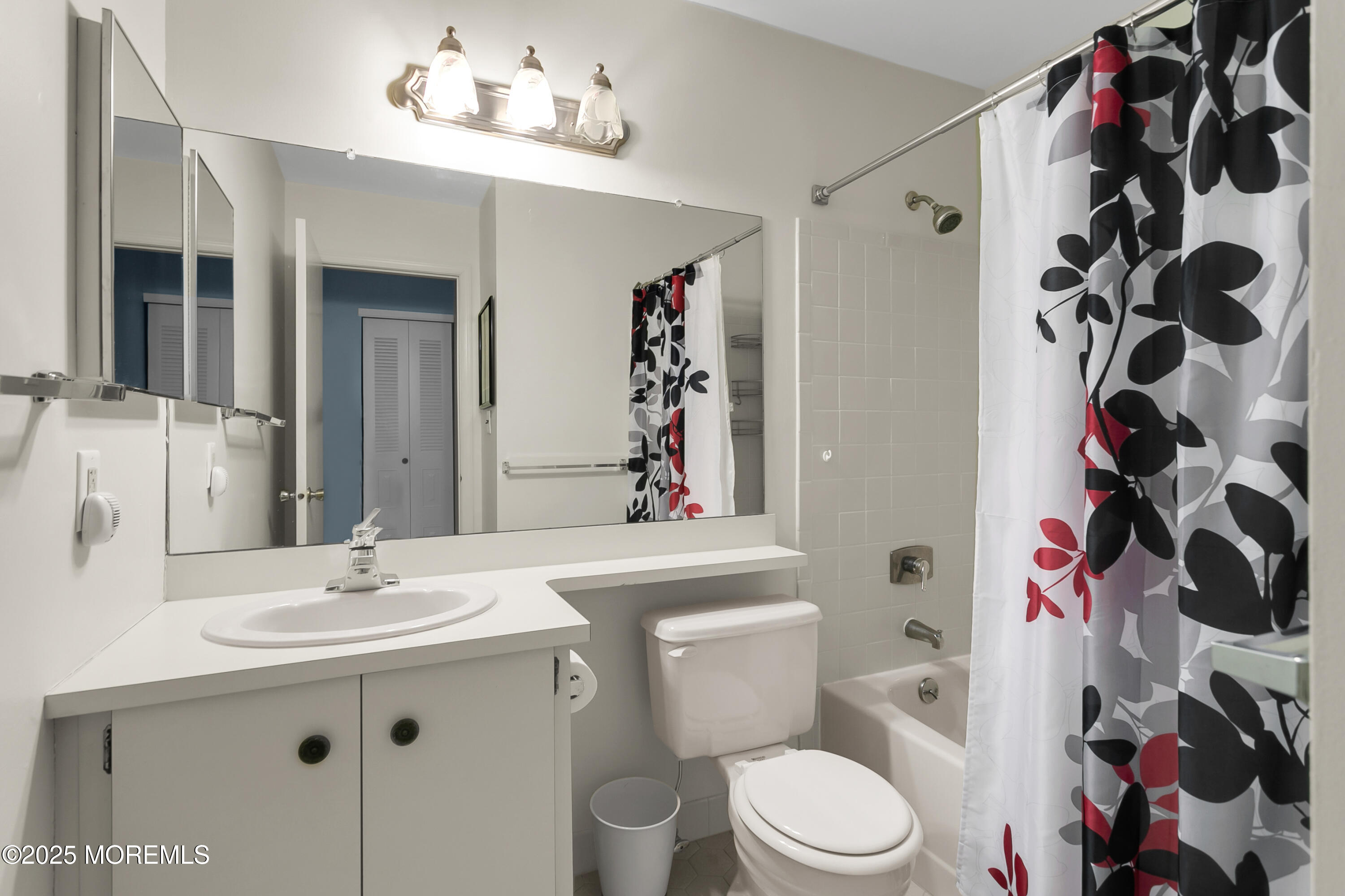 13 Firethorn Circle #355, Red Bank, New Jersey image 13