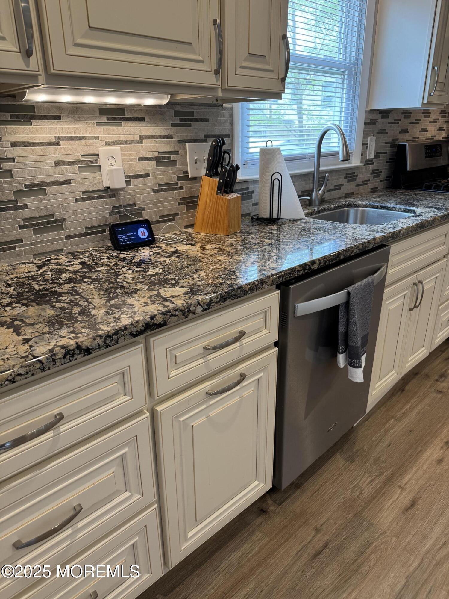 113 Holly Tree Lane, Toms River, New Jersey image 4