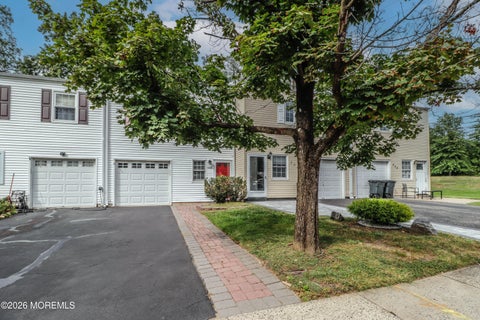 Condo For Sale - 604 Randall Way Way<br/> Aberdeen, NJ 07747