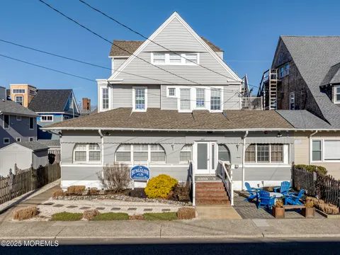 MLS: 22508550
