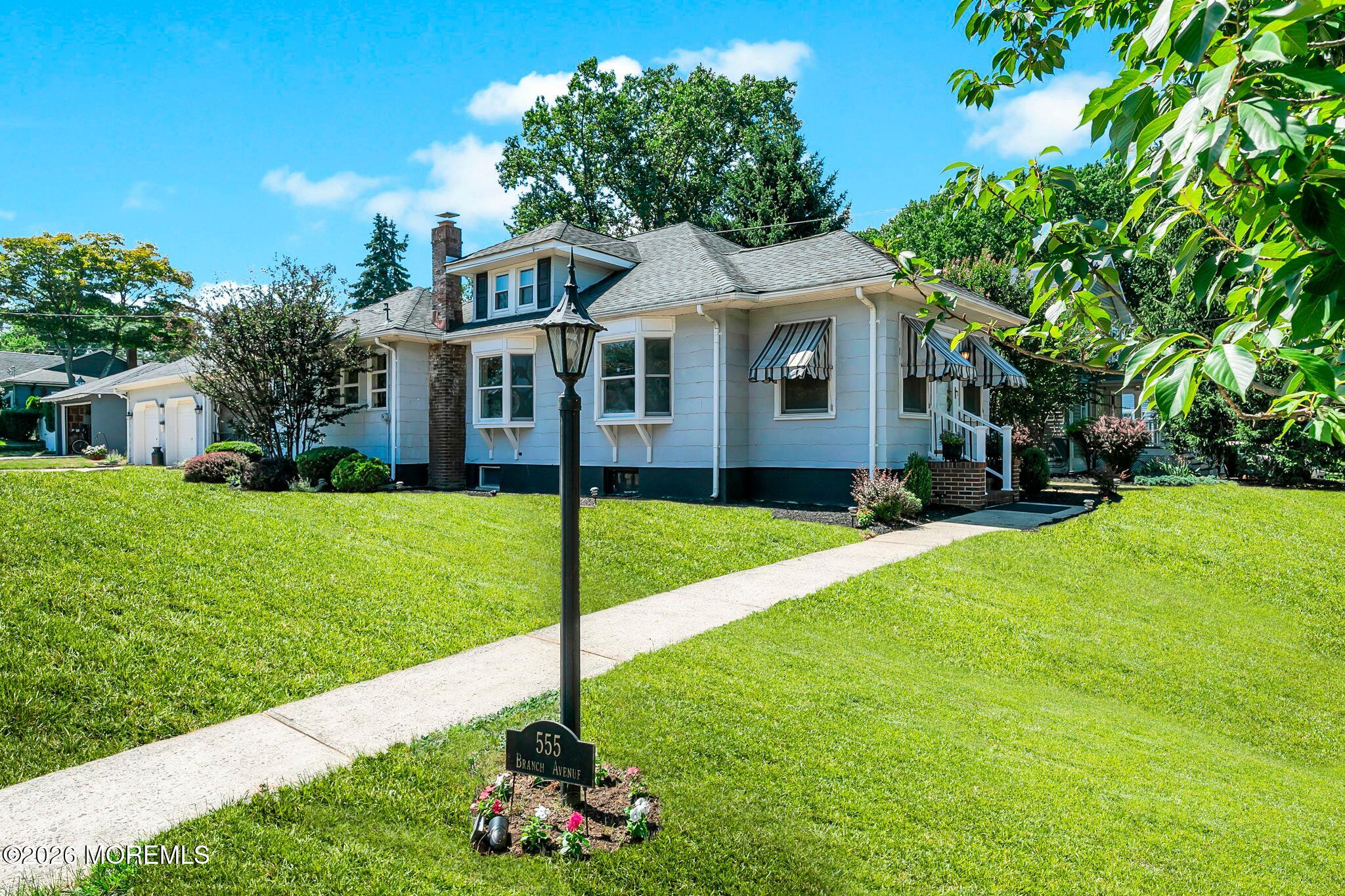 555 Branch Avenue