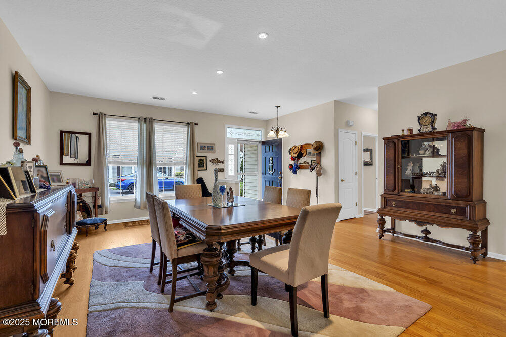 65 Golden Willows Avenue, Lakewood, New Jersey image 7
