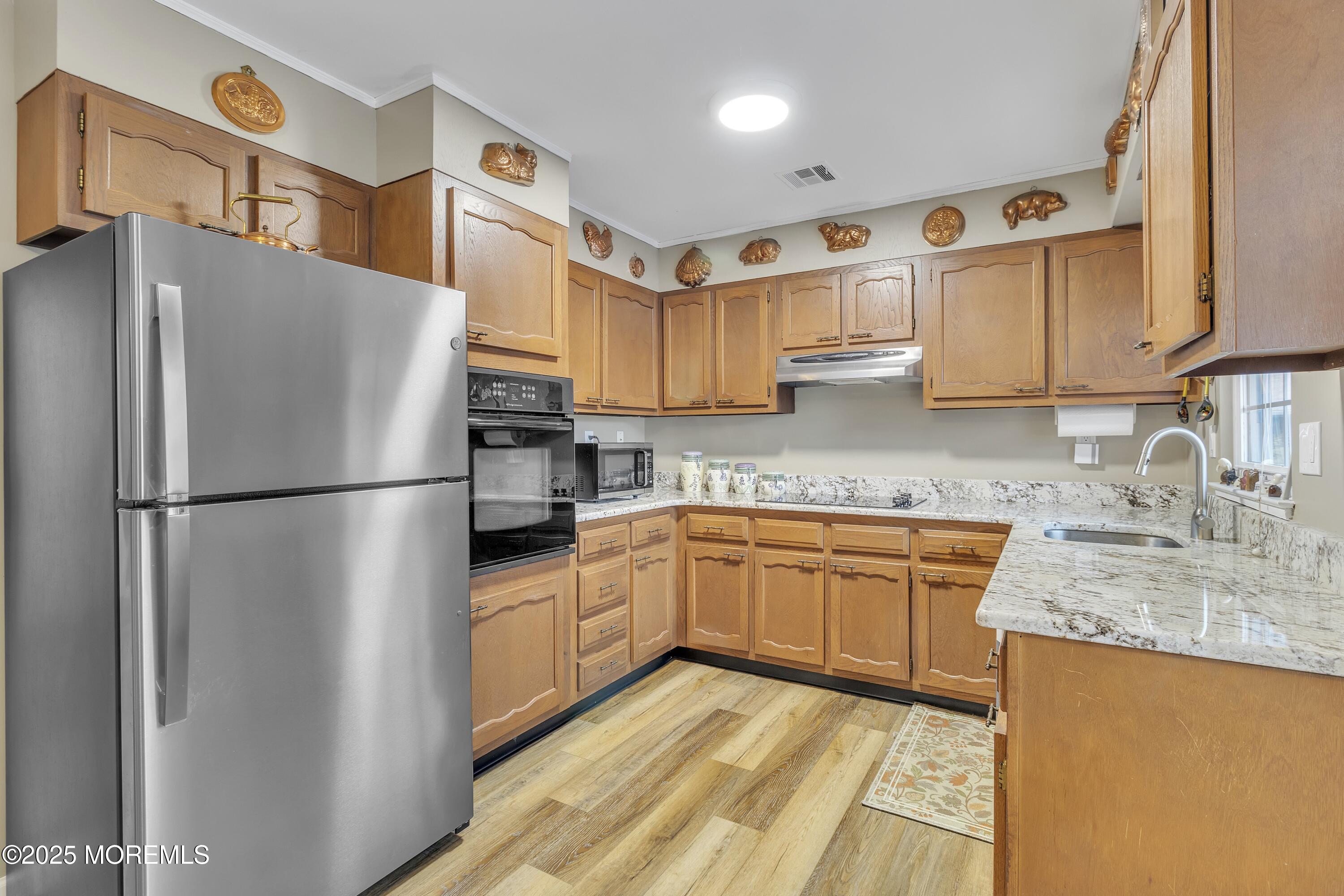 1056A Argyll Circle, Lakewood, New Jersey image 4