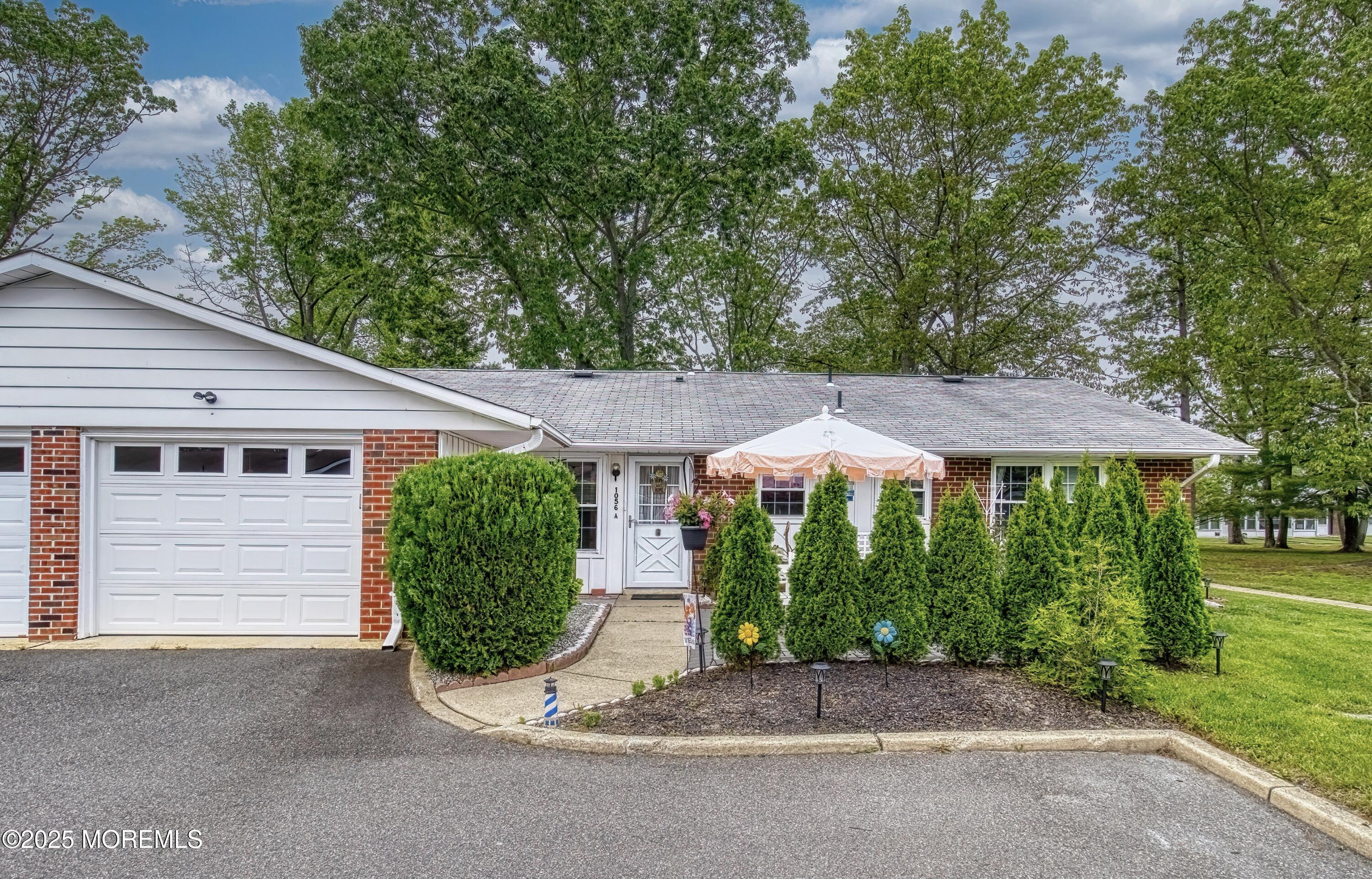1056A Argyll Circle, Lakewood, New Jersey image 35