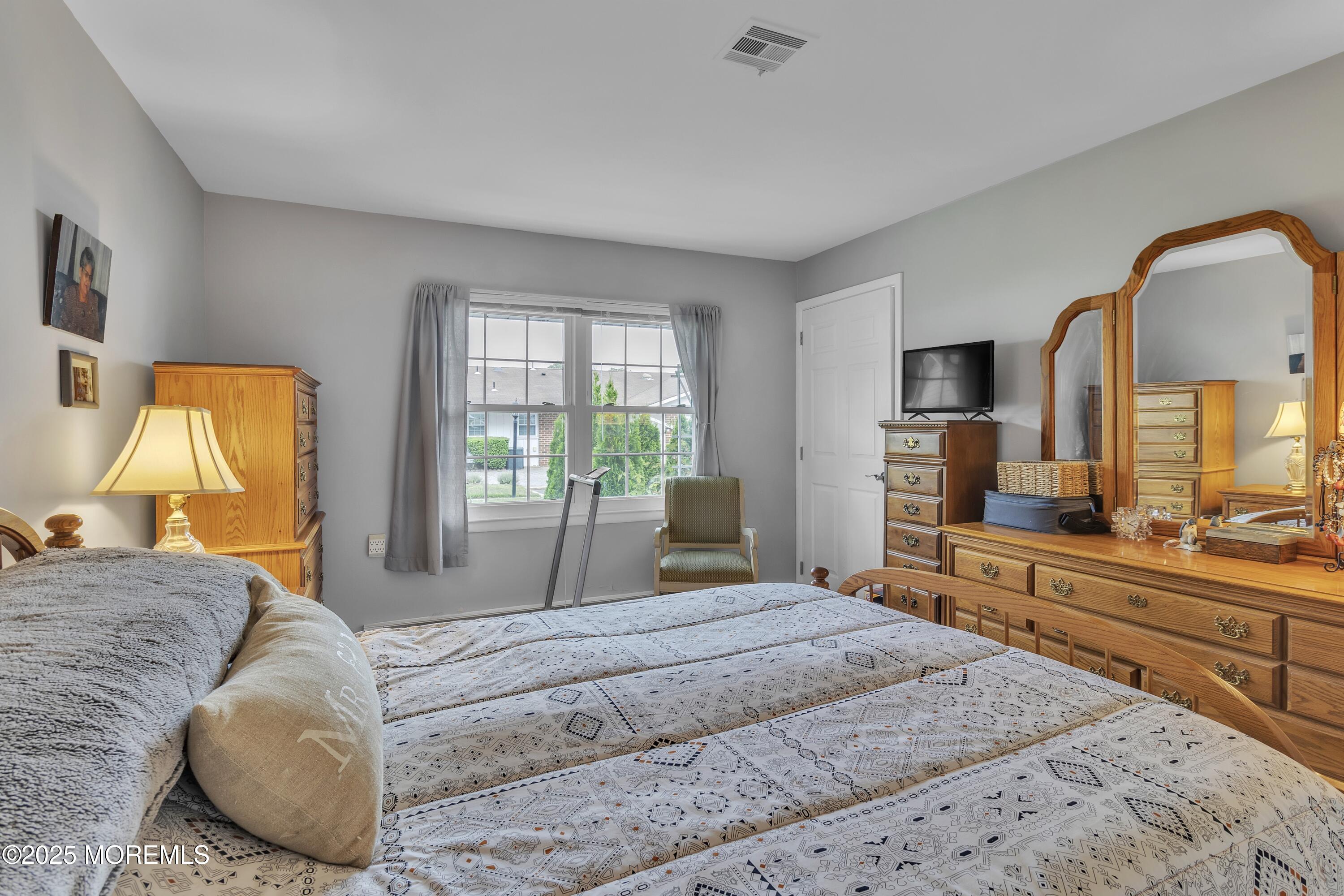 1056A Argyll Circle, Lakewood, New Jersey image 24