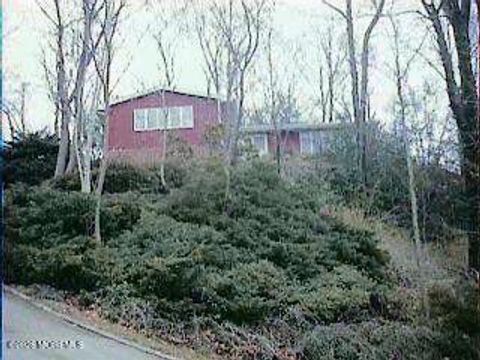 28 Hopi Drive Middletown NJ 07748