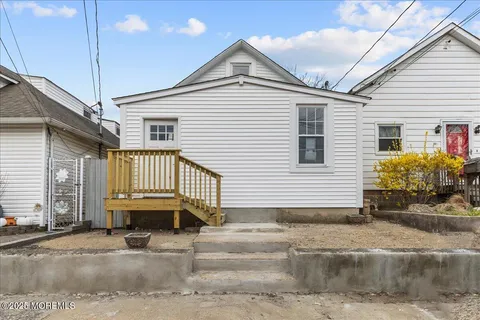 203 Center Avenue, Keansburg, NJ 07734 - MLS#: 22509969