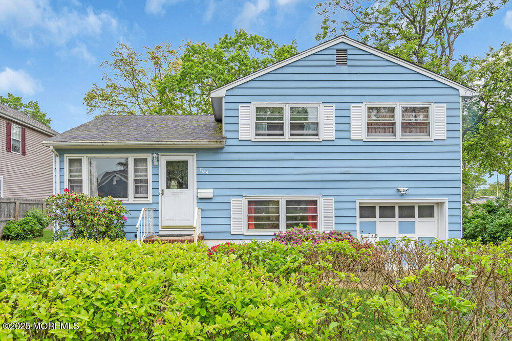 104 Colonial Drive, Brick, New Jersey image 3