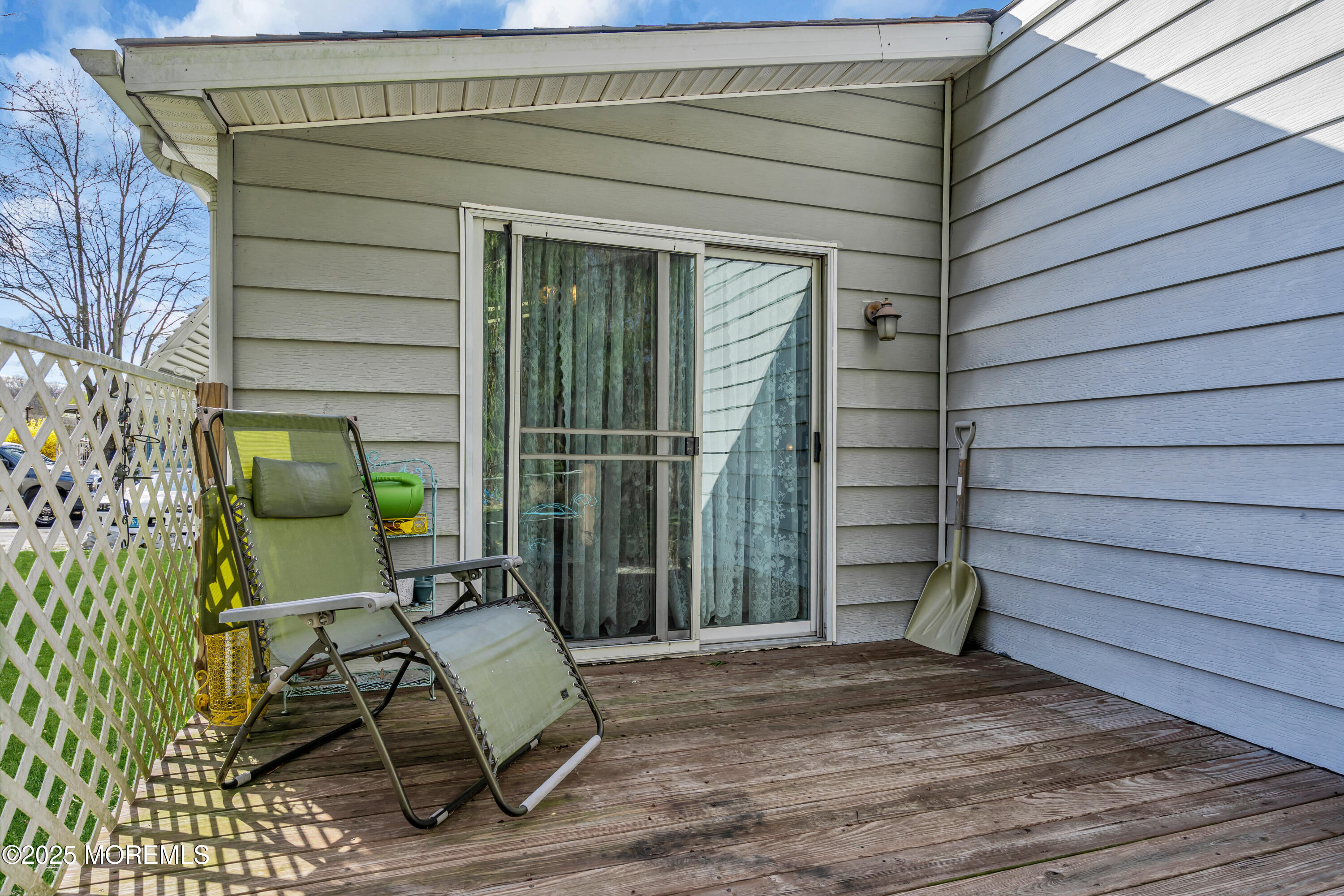 156 Village Road, Morganville, New Jersey image 26